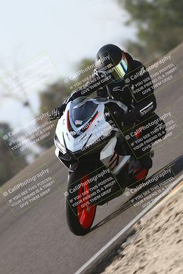 media/Nov-02-2025-Lets Ride (Sun) [[f7a3caa734]]/C Group/1140am (Turn 2 Inside)/